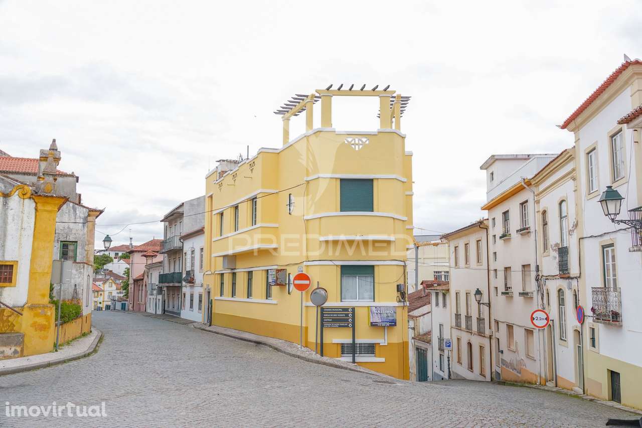 Apartamento T5 com Terraço no Centro Histórico de Abrantes - Totalm... - Grande imagem: 3/31