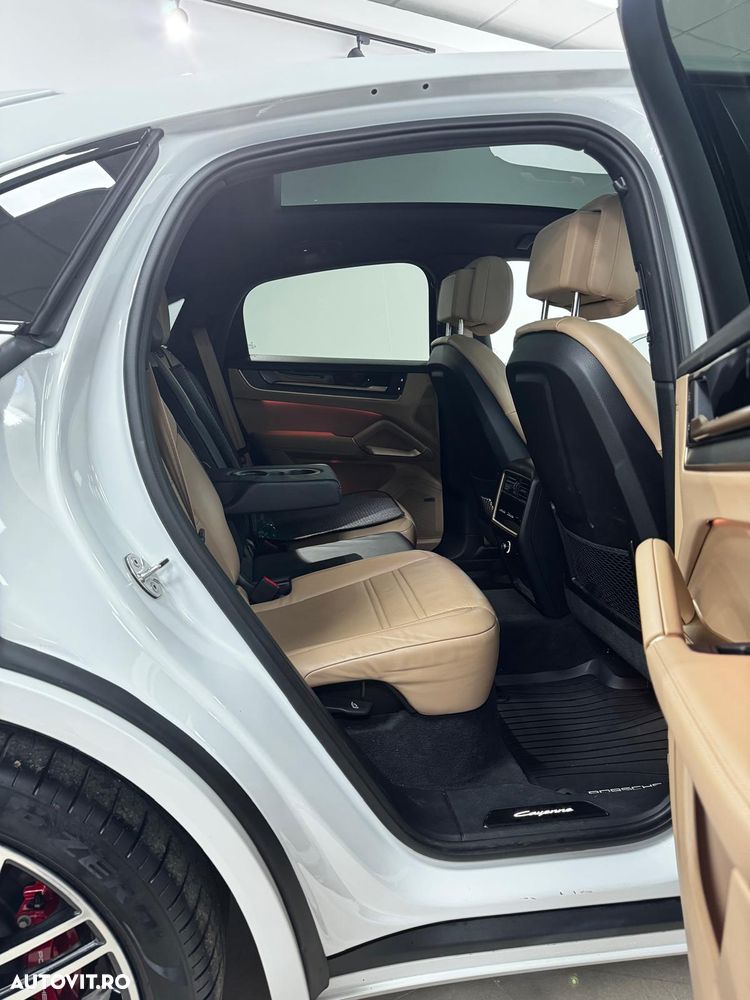 Porsche Cayenne Coupe S E-Hybrid Tiptronic S Black Edition - 13