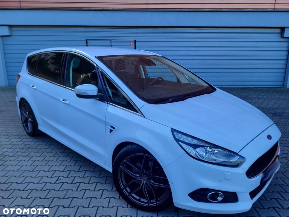Ford S-Max 2.0 TDCi Titanium PowerShift - 15