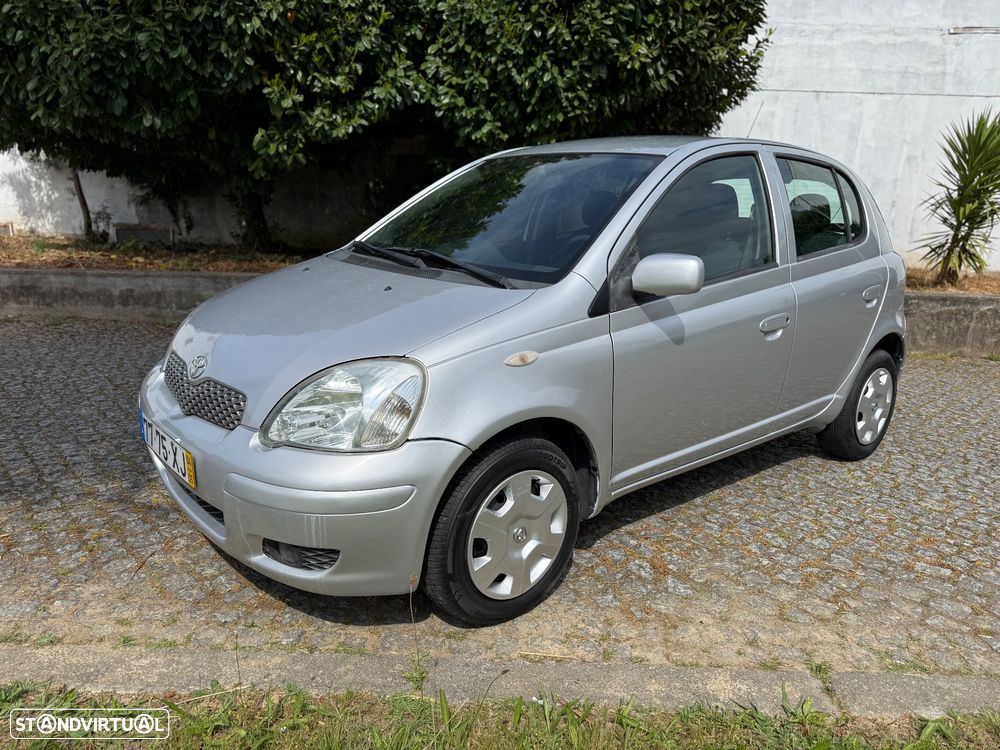 Toyota Yaris 1.0 Sol - 1