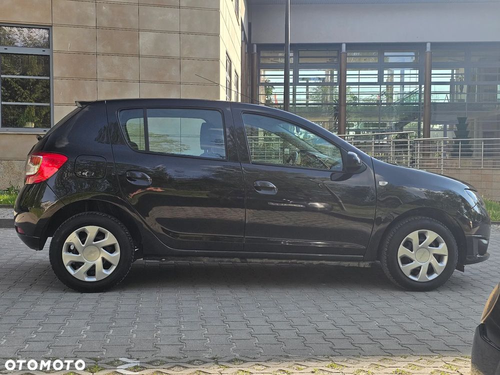 Dacia Sandero 1.2 16V Laureate - 6