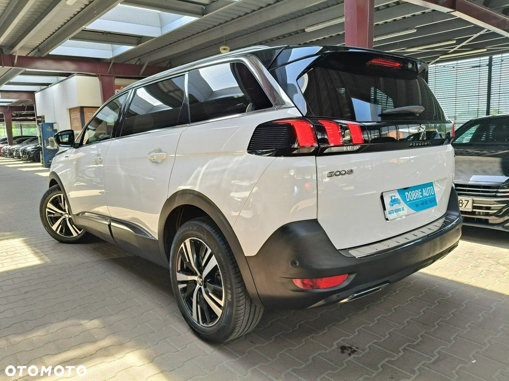 Peugeot 5008 - 6