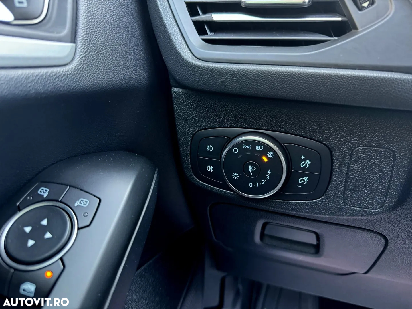 Ford Focus - 17