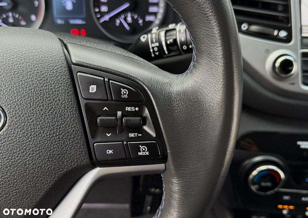 Hyundai Tucson blue 1.6 GDi 2WD Navi - 32