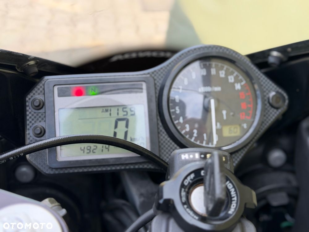 Honda CBR - 38