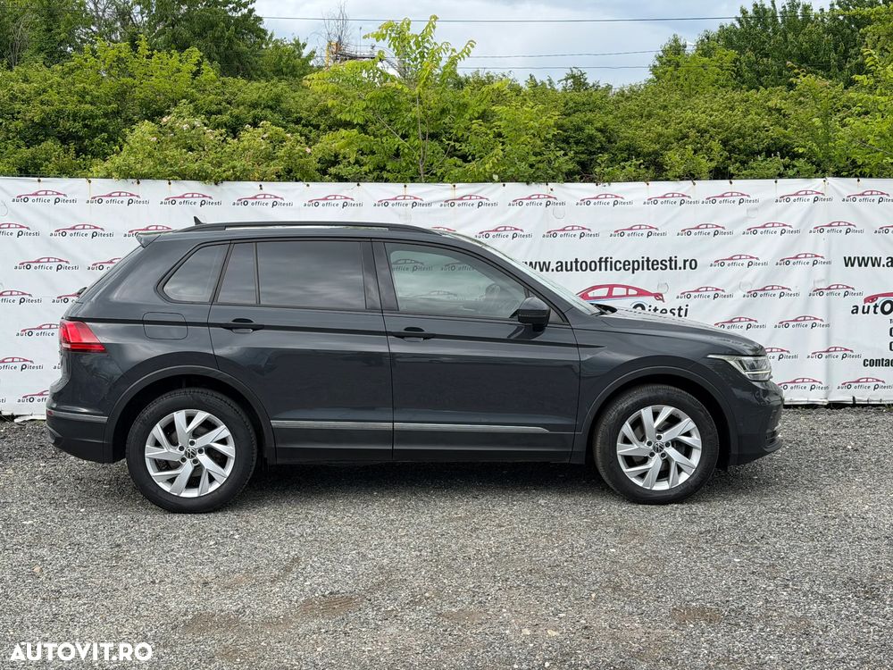 Volkswagen Tiguan 2.0 TDI SCR DSG 4Motion Life - 3