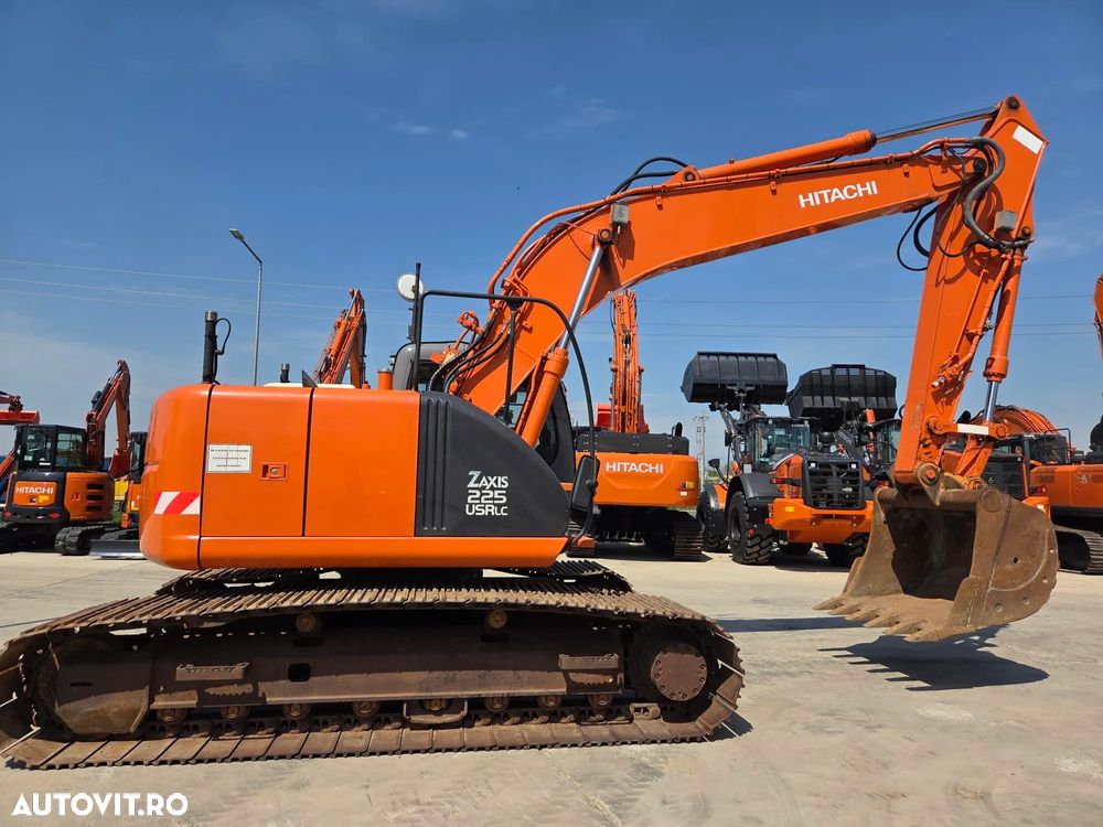 Hitachi ZX225, 23tone, cupa 1,3mc, 2006, 9.558h, Inst hidr picon pe brate, inst hidr rotire pe brate, pregatire GPS trimble, senile late, motor Isuzu 6 cilindri 143CP, FOARTE BINE INTRETINUT-41900 EUR+Tva - 5