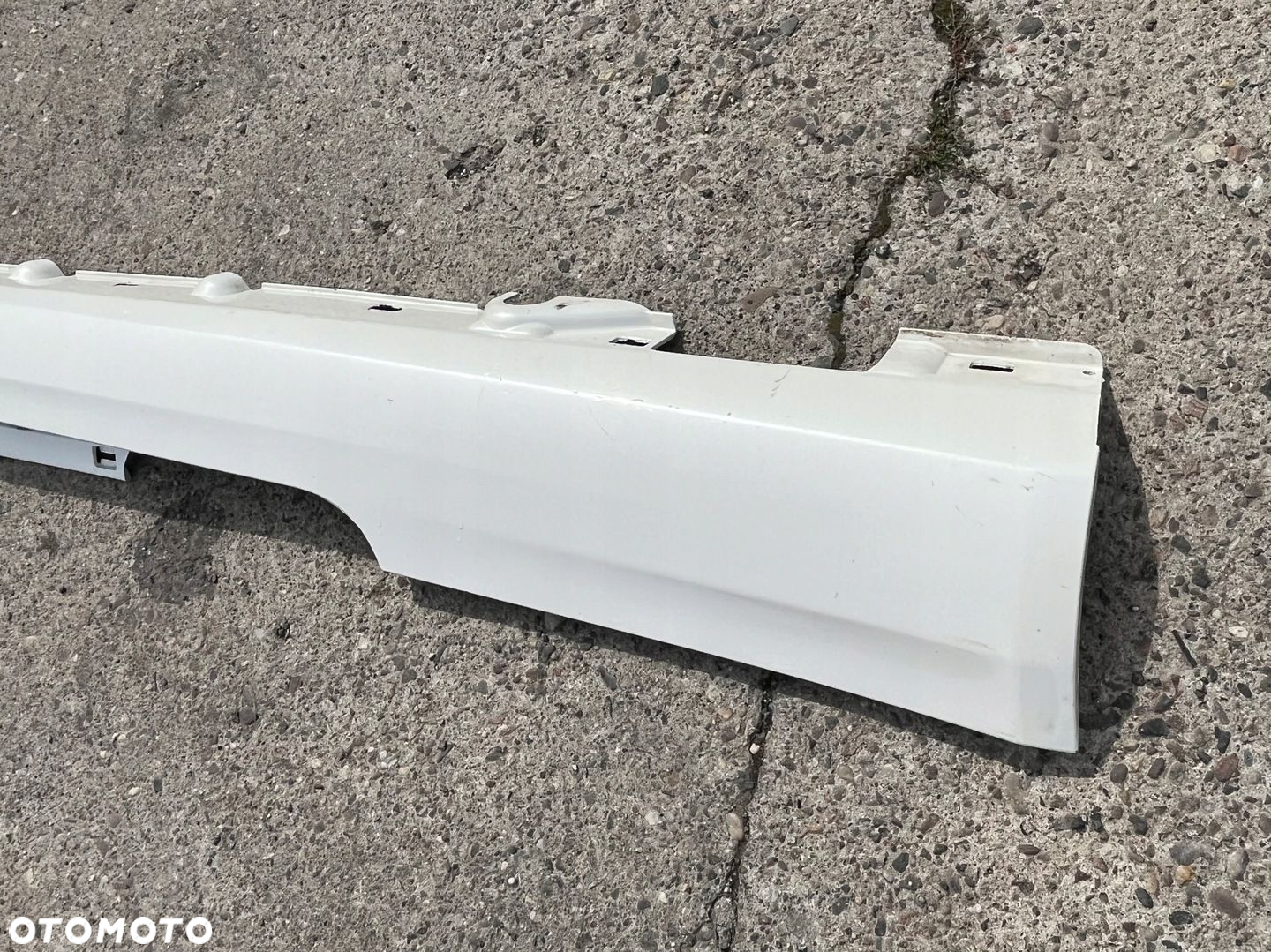 Mercedes-Benz OE A2076901240 listwa nakładka próg - 3