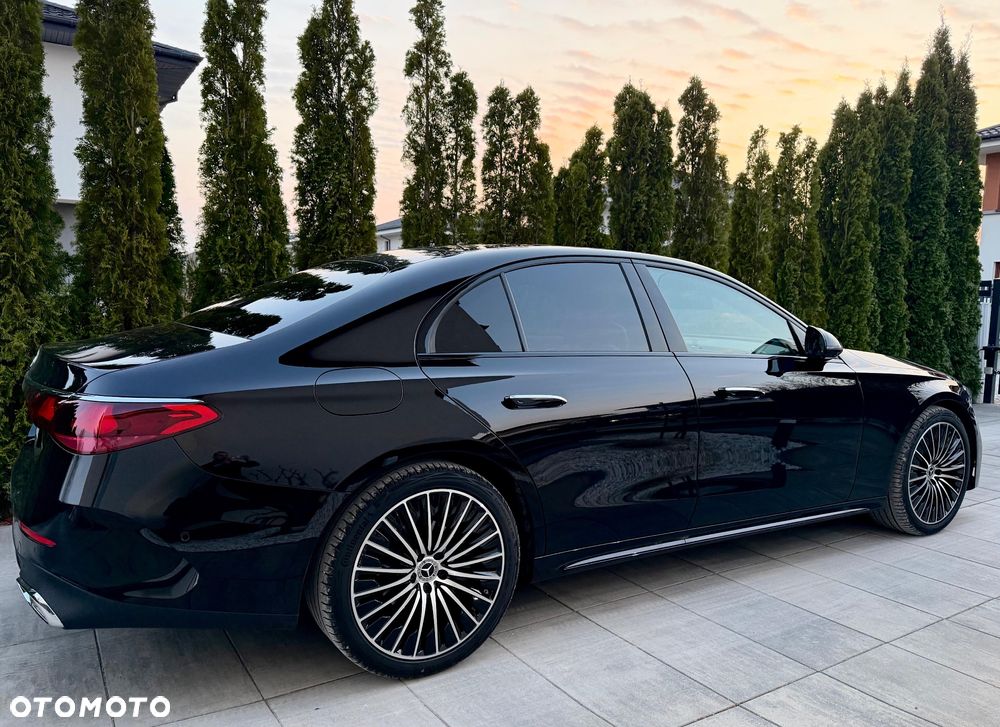 Mercedes-Benz Klasa E 220 d 4-Matic AMG - 2