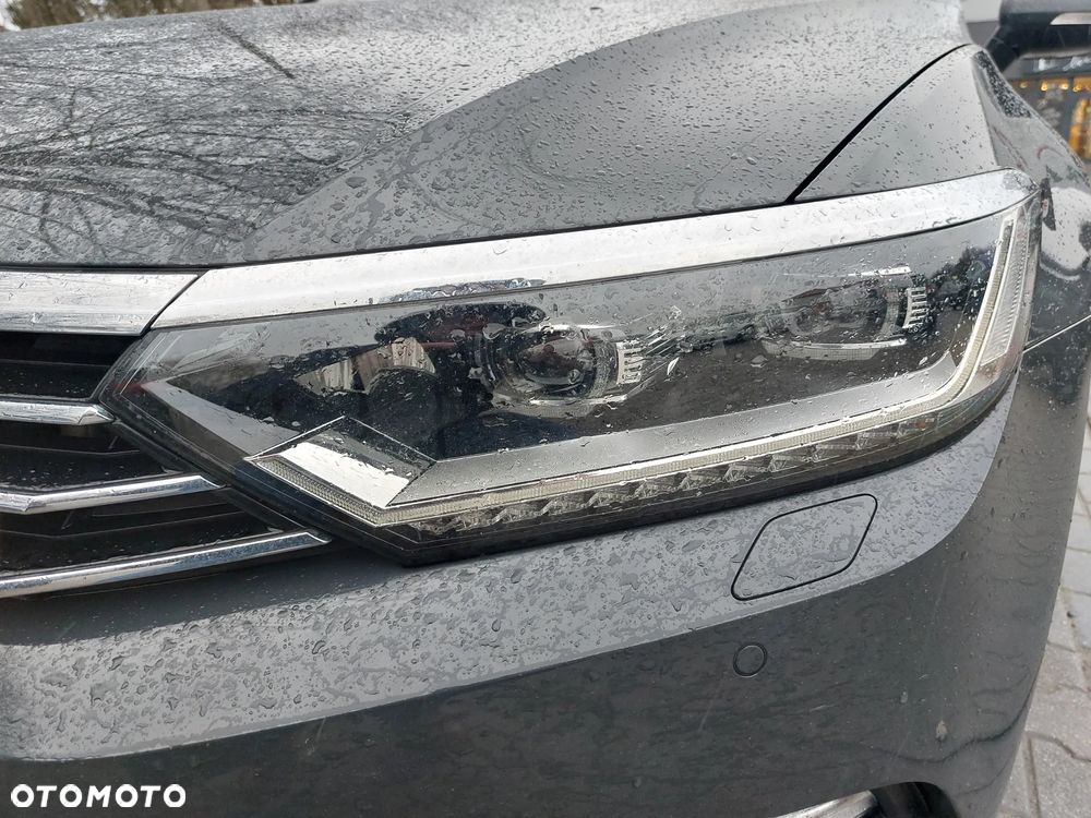 Volkswagen Passat 2.0 TDI SCR DSG Business - 18