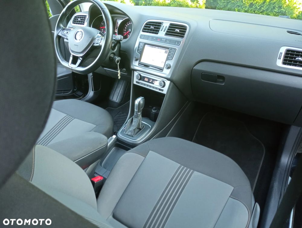Volkswagen Polo 1.2 TSI Blue Motion Technology DSG Allstar - 15