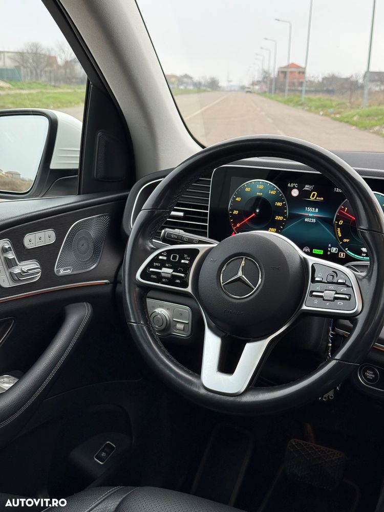 Mercedes-Benz GLE 300 d 4MATIC - 11