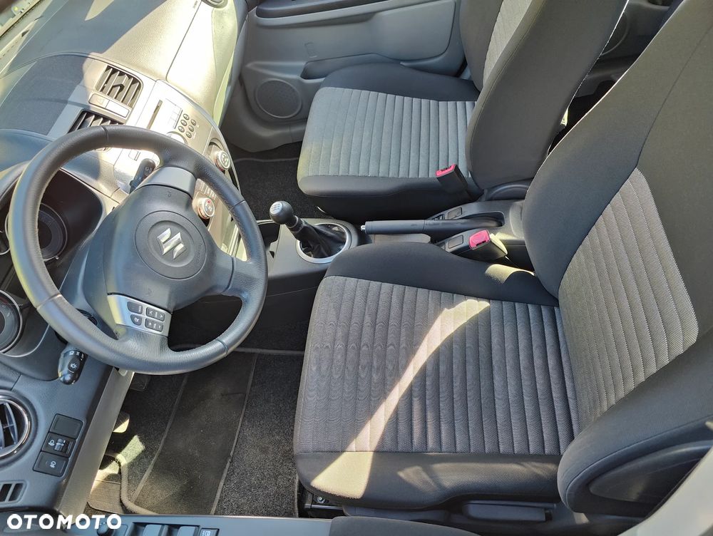 Suzuki SX4 - 2