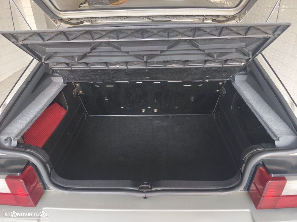 Citroën BX 19 TRD - 17