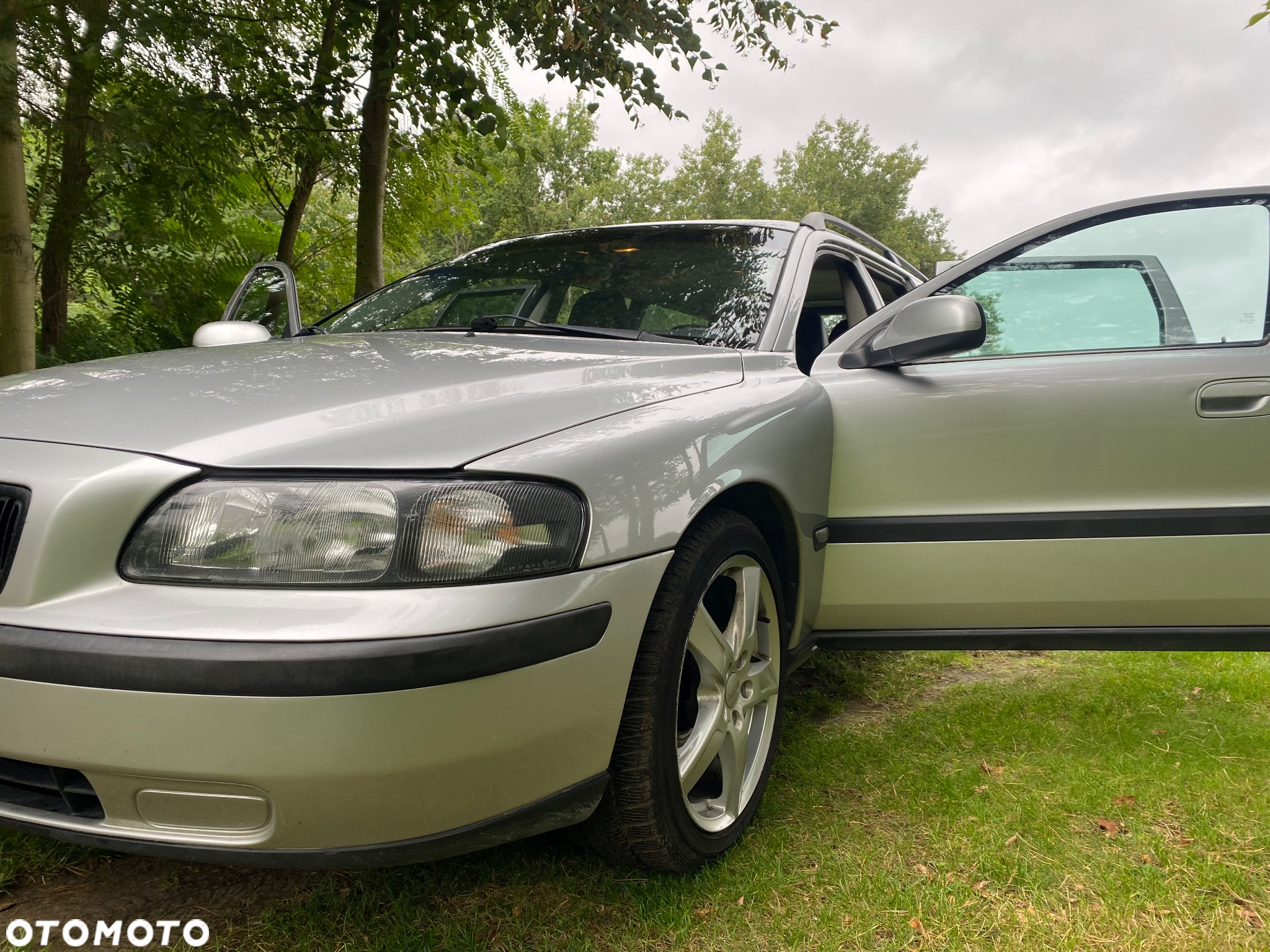Volvo V70 2.4 - 9