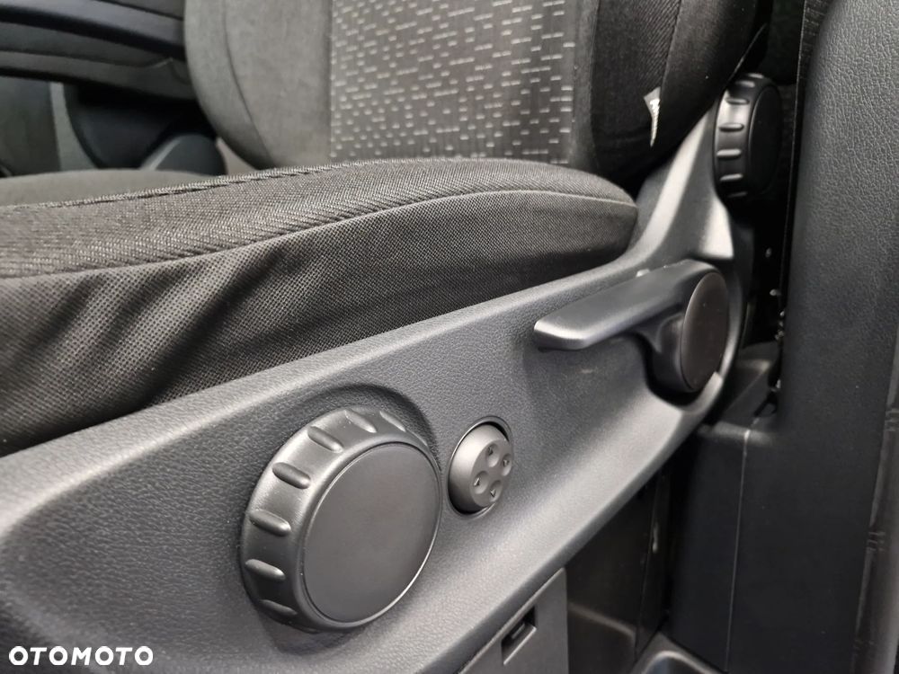 Mercedes-Benz Vito - 23
