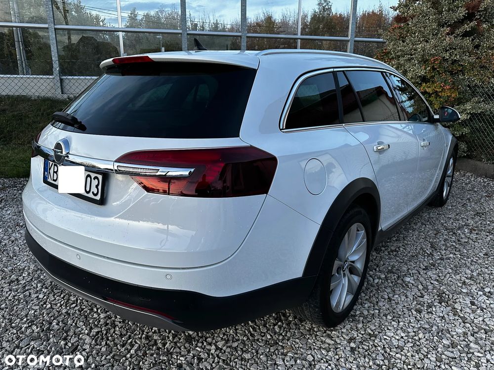 Opel Insignia 2.0 CDTI 4x4 Country Tourer ecoFLEX - 4