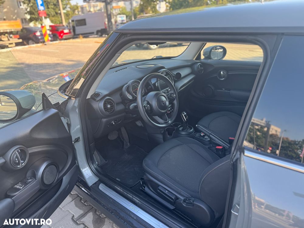 MINI One 2019 — imagine 8