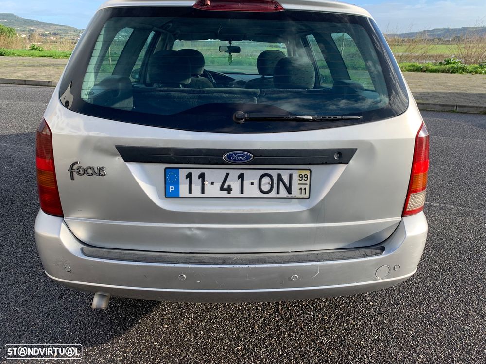 Ford Focus SW 1.8 TDdi Trend - 2