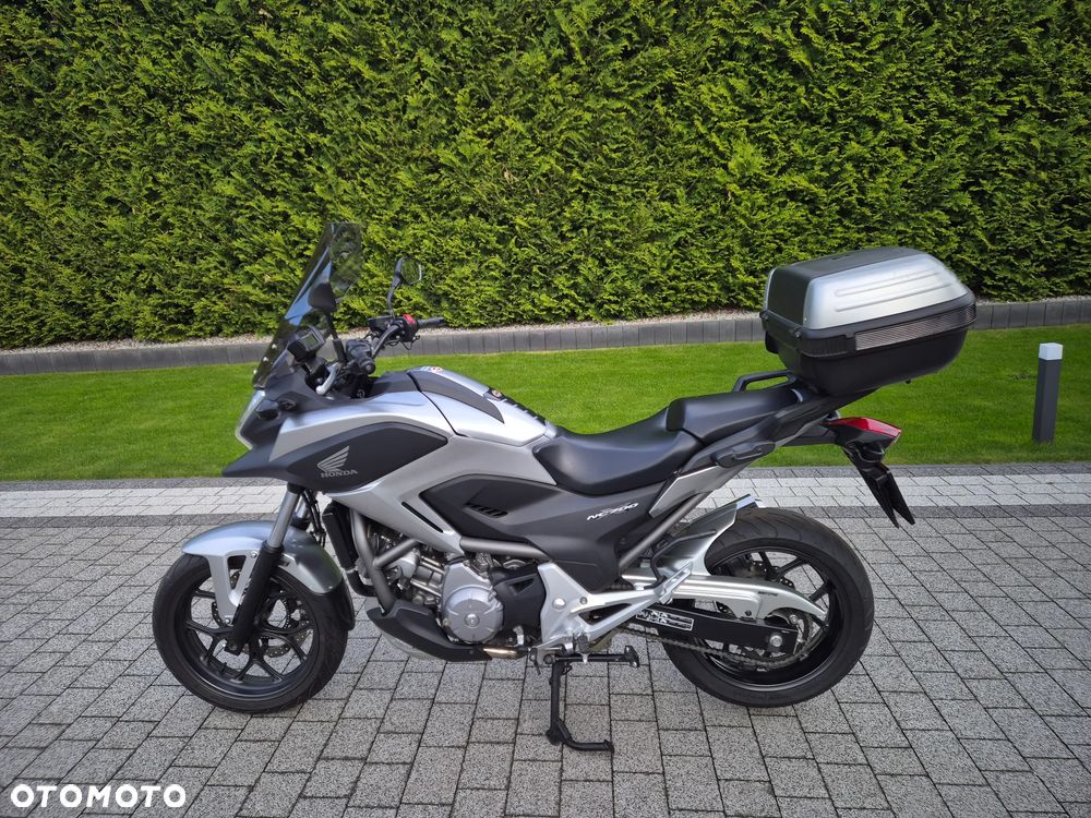 Honda NC - 12