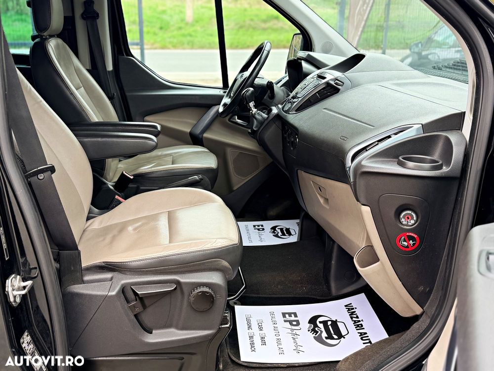 Ford Tourneo Custom 300 L2H1 VA Titanium - 14