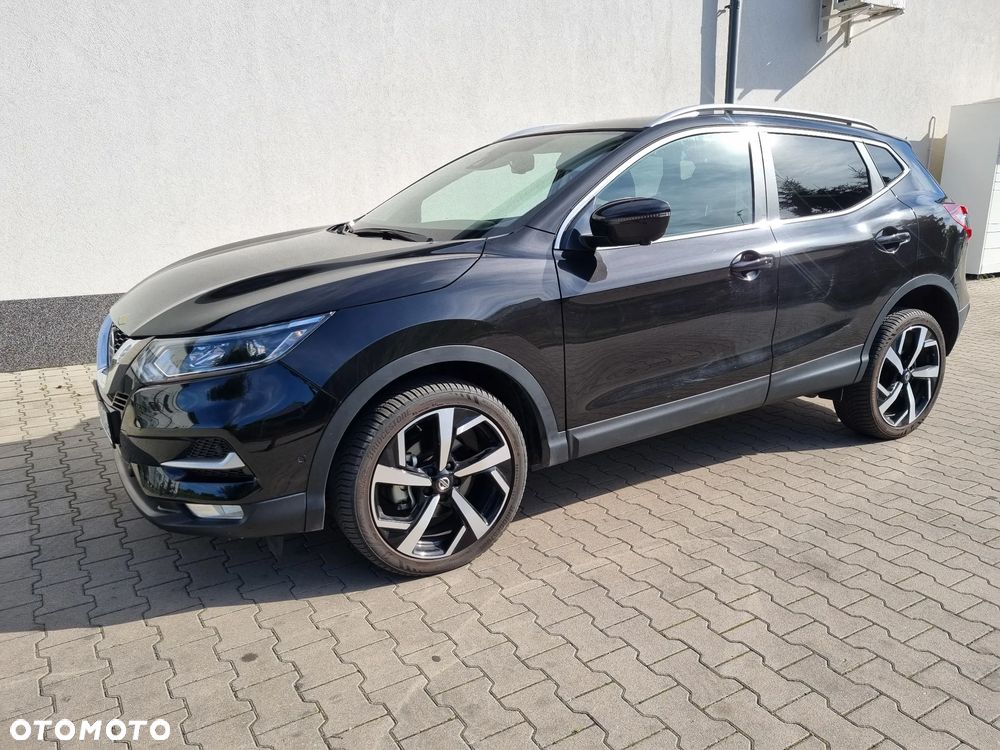 Nissan Qashqai 1.7 dCi Xtronic ALL-MODE 4x4i TEKNA+ - 2