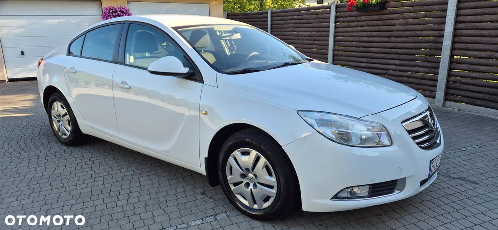 Opel Insignia 2.0 CDTI - 1