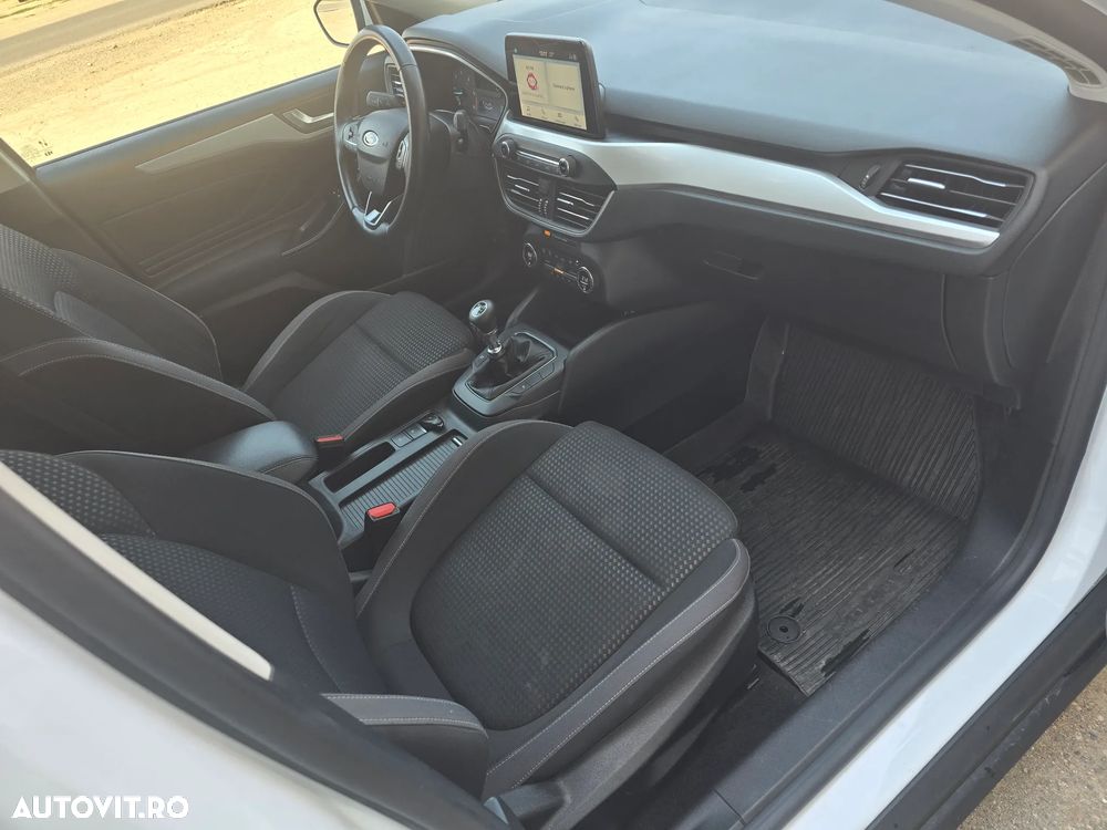 Ford Focus 1.5 EcoBlue Trend - 11