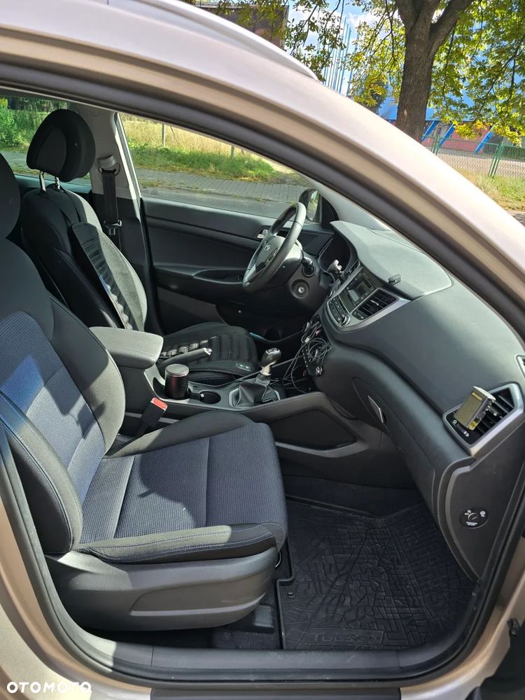 Hyundai Tucson 1.6 GDI BlueDrive Comfort 2WD - 4