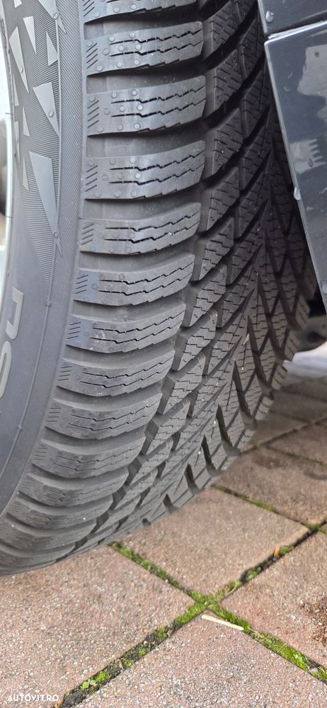 Volkswagen Passat - 21