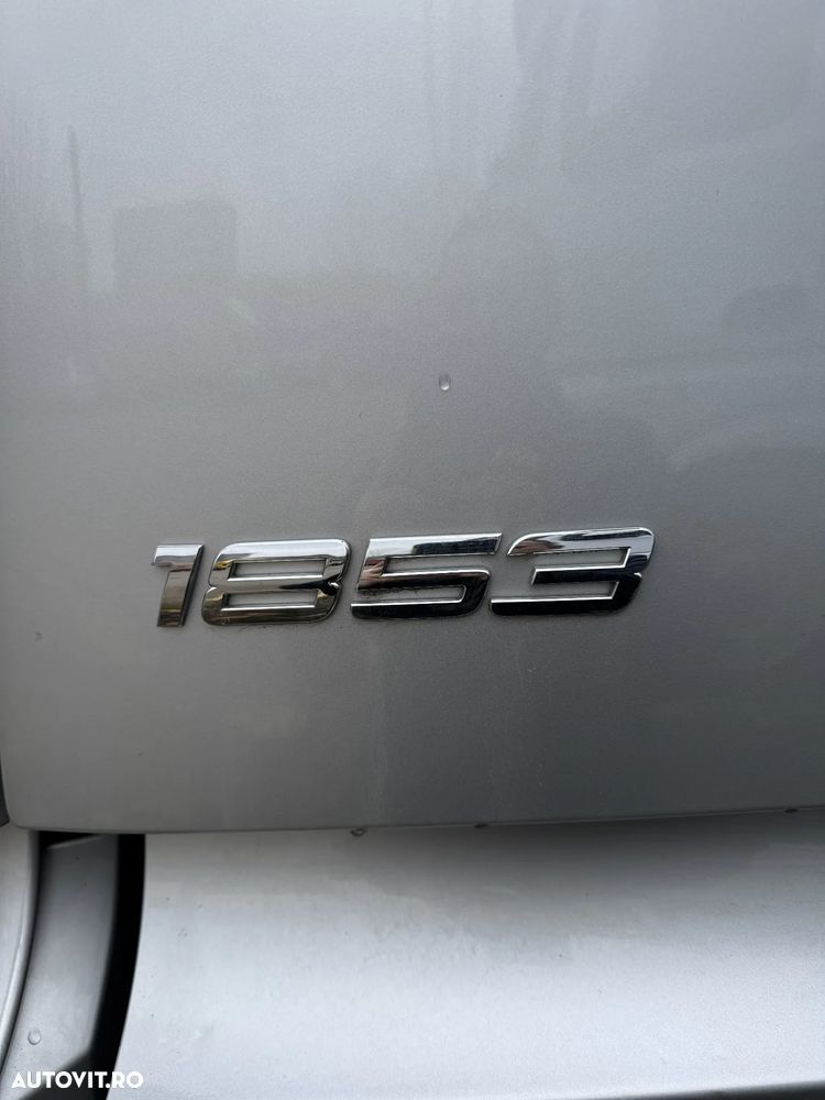 Mercedes-Benz Actros 1853 Low Liner - 12