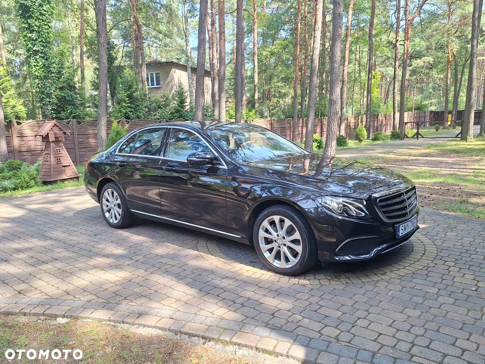 Mercedes-Benz Klasa E - 9