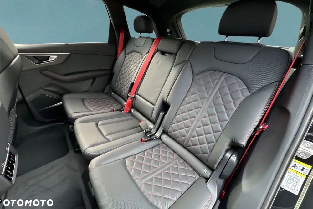 Audi Q7 50 TDI quattro tiptronic S line - 22
