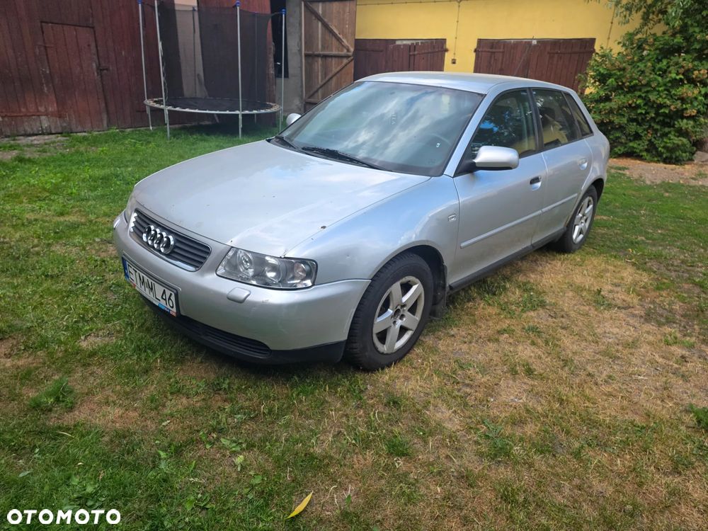 Audi A3 Sportback 1.8T Ambiente - 1