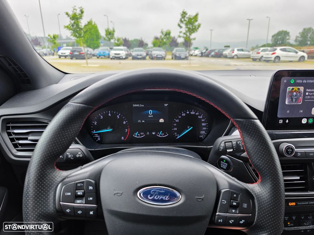 Ford Focus 1.0 EcoBoost MHEV ST-Line - 14