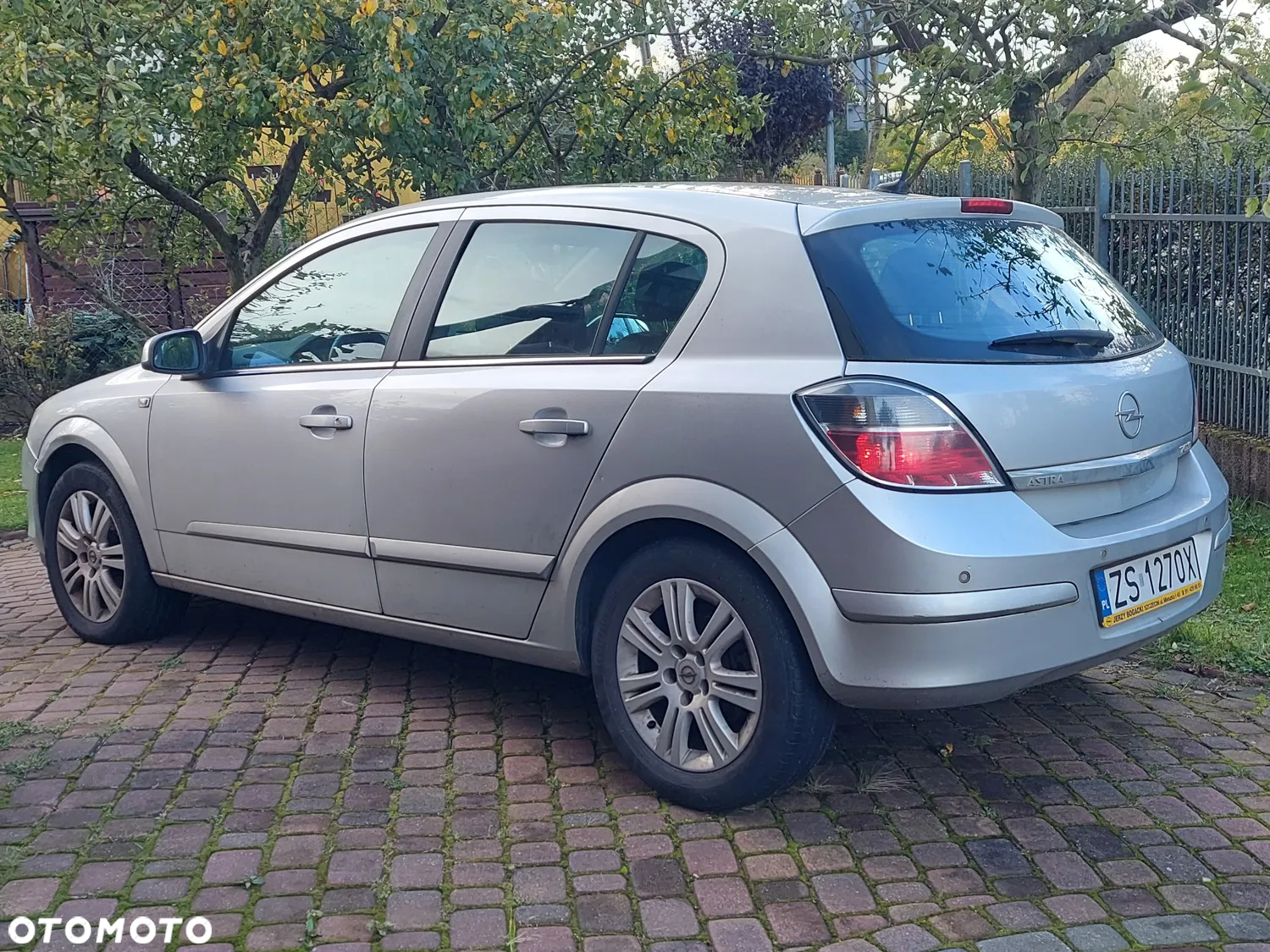 Opel Astra III 1.7 CDTI Cosmo - 20