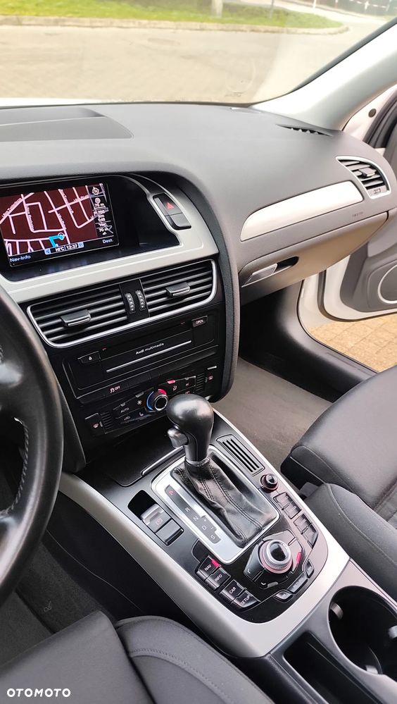 Audi A4 Avant 2.7 TDI DPF multitronic S line Sportpaket (plus) - 11