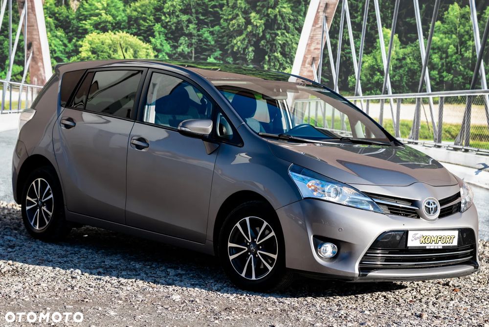 Toyota Verso 1.8 7-Sitzer Executive - 2