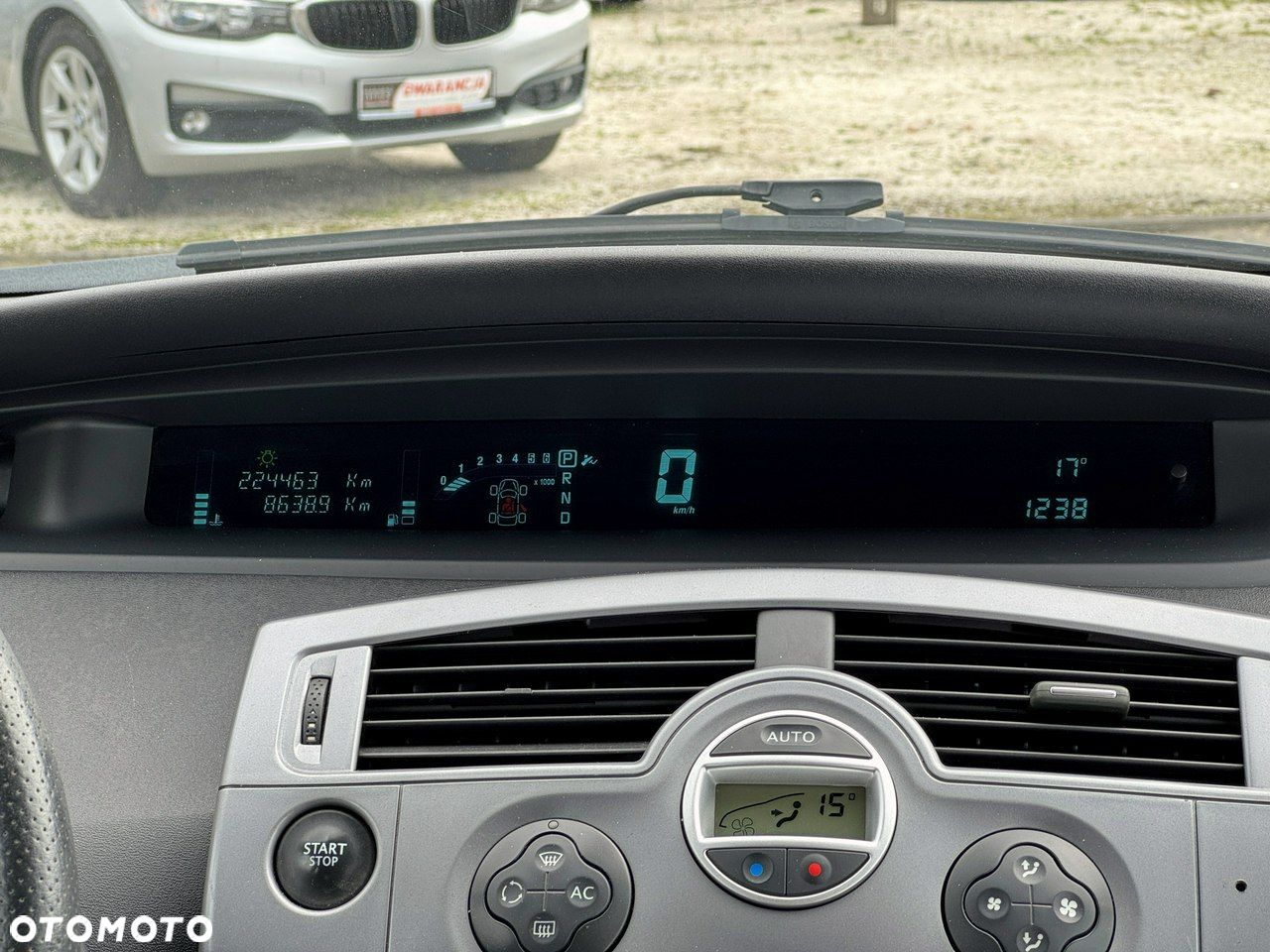 Renault Scenic - 28