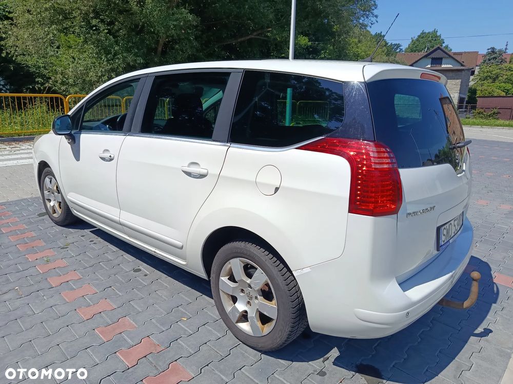 Peugeot 5008 HDI FAP 110 Active - 6