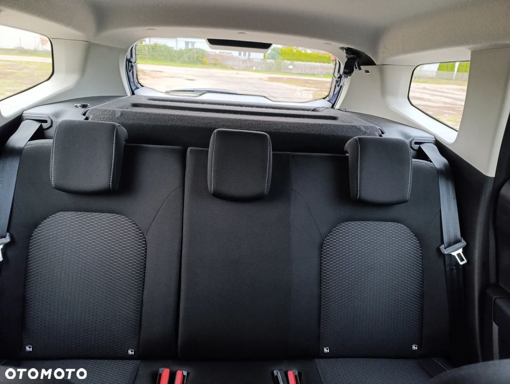 Dacia Duster 1.5 Blue dCi Comfort 4WD - 21