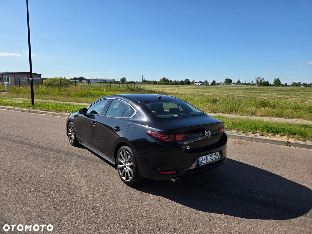 Mazda 3 - 4