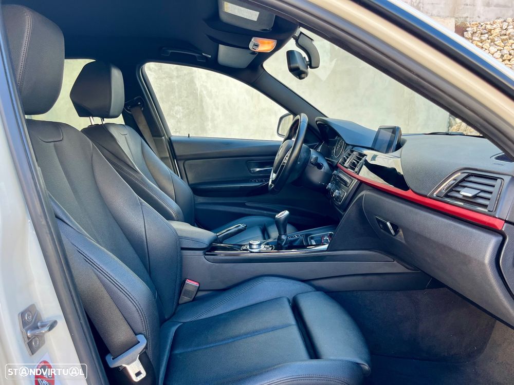 BMW 316 d Line Sport - 36