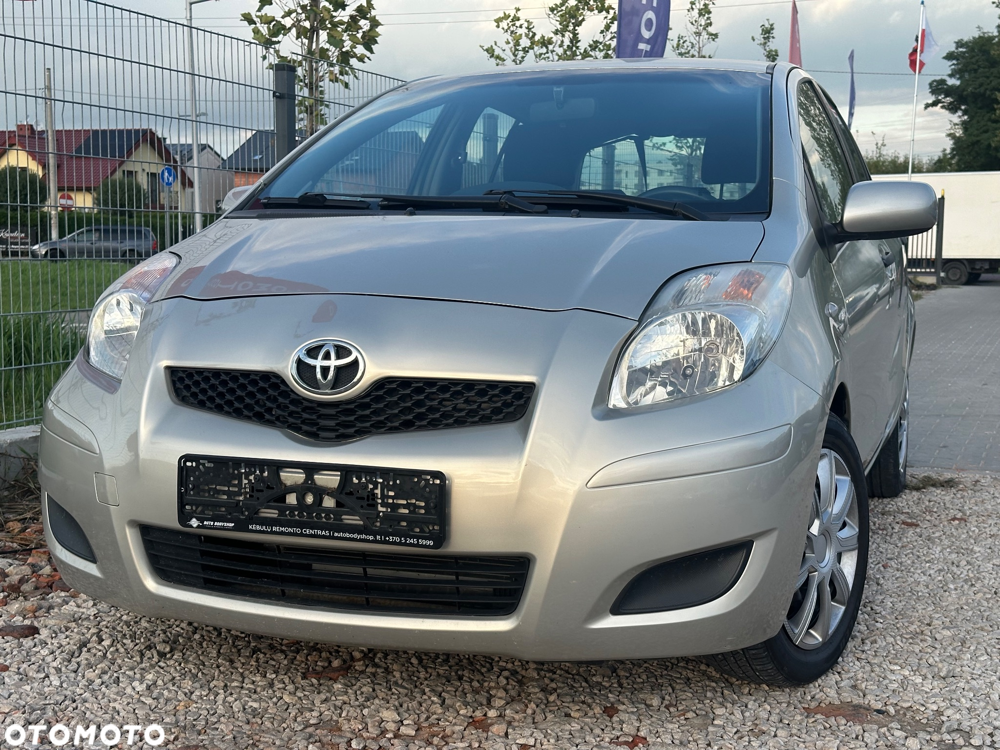 Toyota Yaris 1.33 Sol - 6