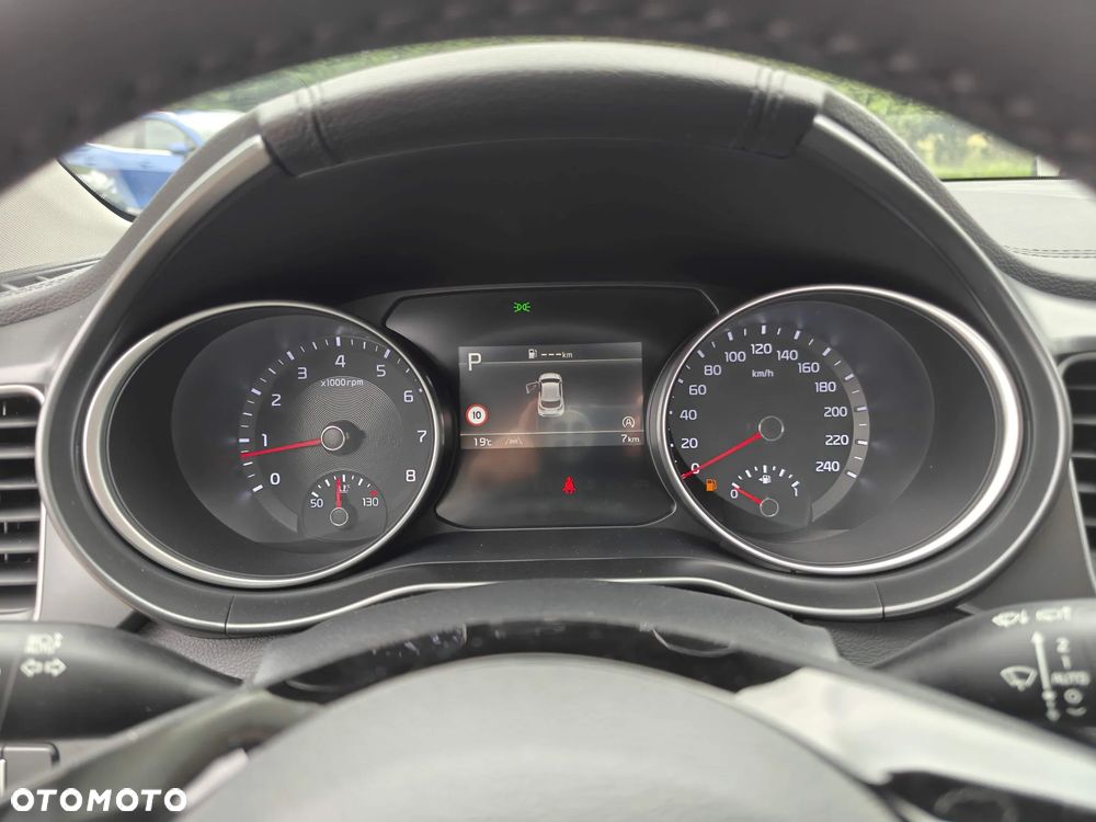 Kia XCeed - 17