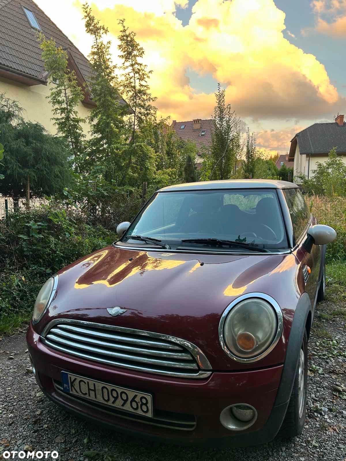 MINI Cooper Standard - 1