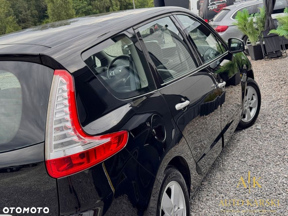 Renault Scenic - 38