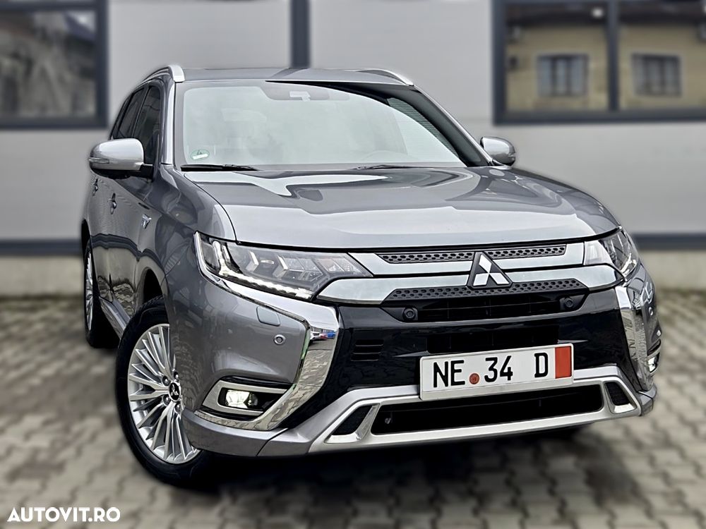 Mitsubishi Outlander - 17