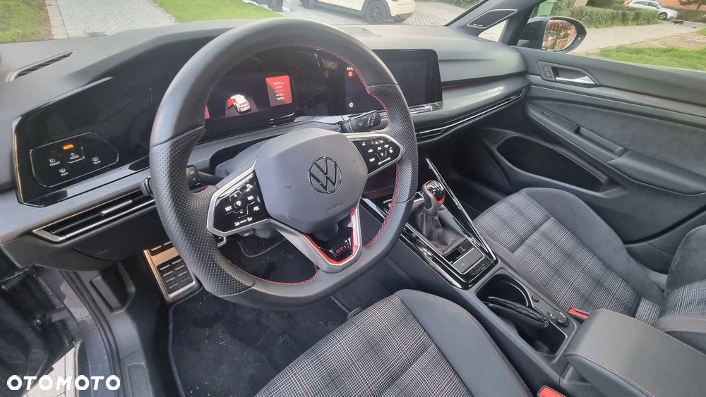 Volkswagen Golf 2.0 TSI OPF GTI - 38