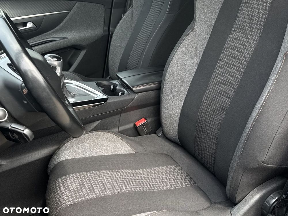Peugeot 5008 1.2 PureTech Active S&S - 11